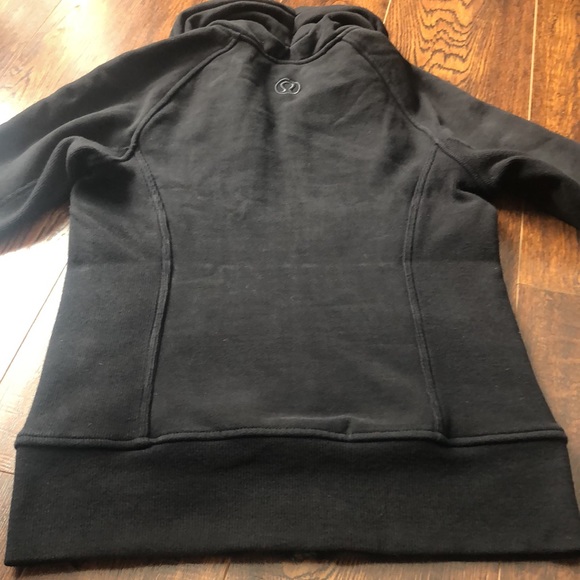 Lululemon Scuba Style Zip up Sweatshirt (without hood)!!! - Picture 4 of 6